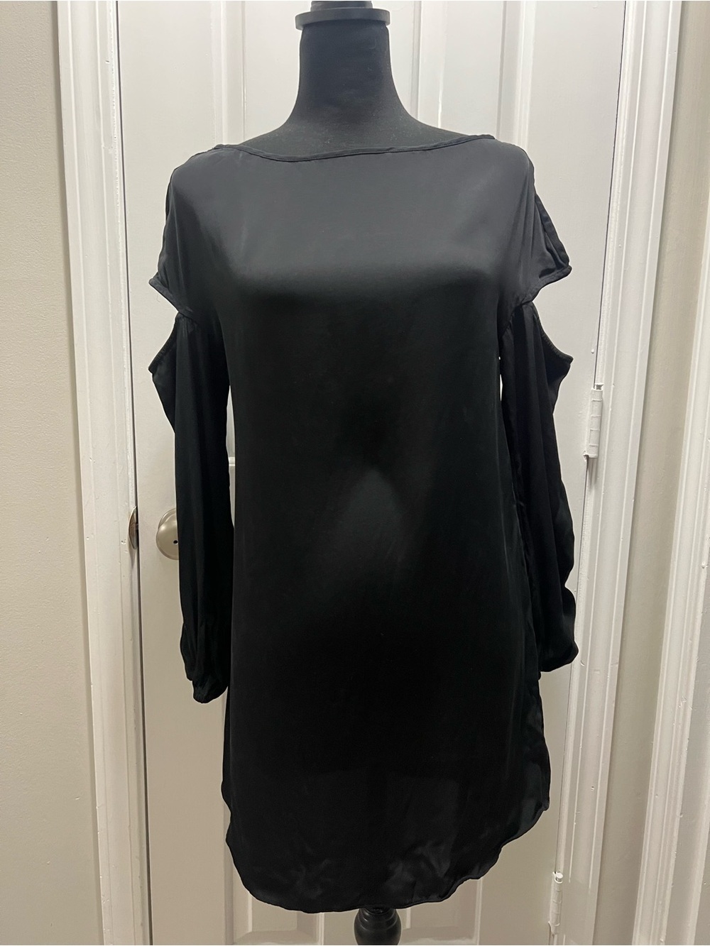 Milly New York Black Cold-Shoulder Cutout Long-Sleeve Dress Silk Blend